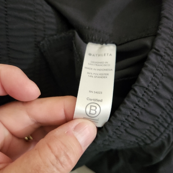 Athleta Chelsea Utility Wide Leg Pants, sz 6 - Picture 10 of 11